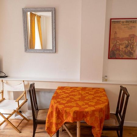 Appartement Place Des Cordeliers 디난 외부 사진