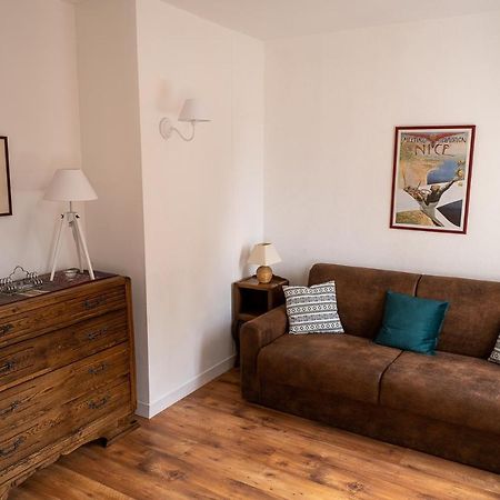 Appartement Place Des Cordeliers 디난 외부 사진
