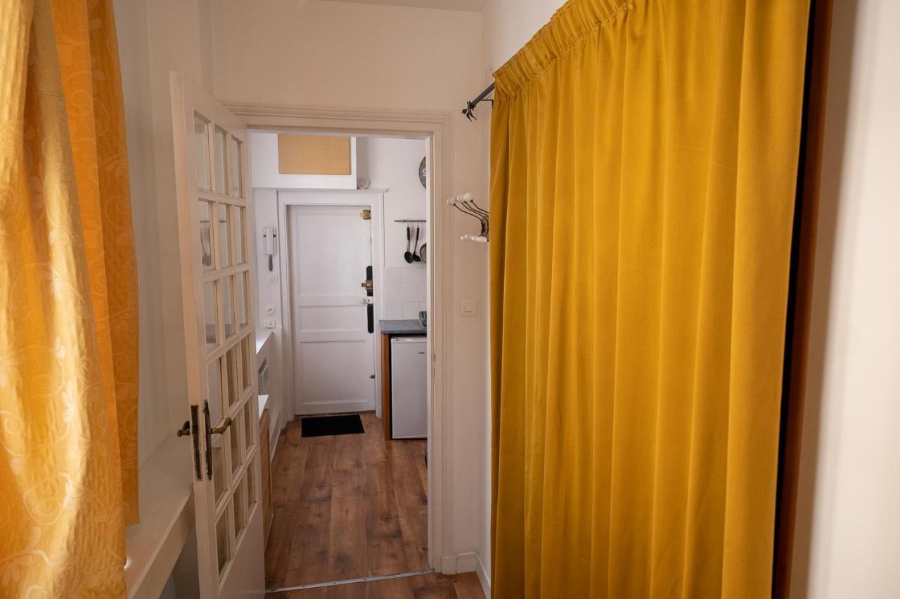 Appartement Place Des Cordeliers 디난 외부 사진